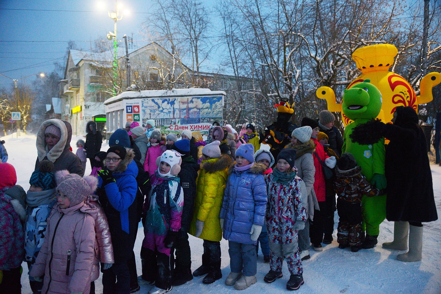 Праздников много не бывает!