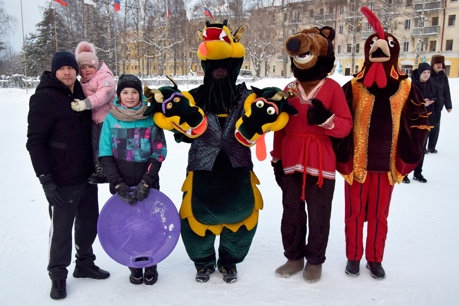 Праздников много не бывает!