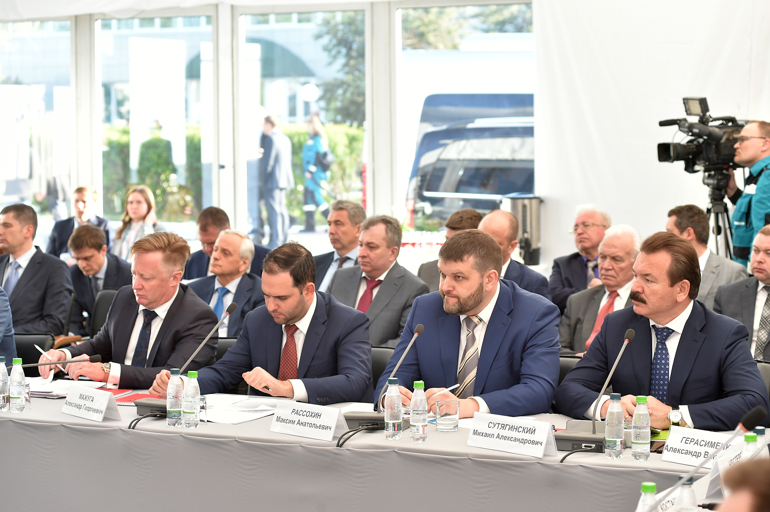 Максим Рассохин принял участие в совещании по развитию химической промышленности